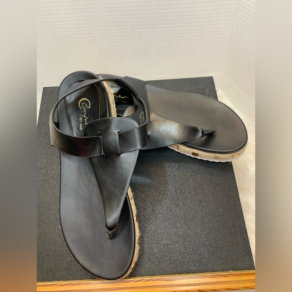 C Comfort EST 1946 Women’s T Strap Sling Back Black sandals. Sz 8 - Picture 2 of 7